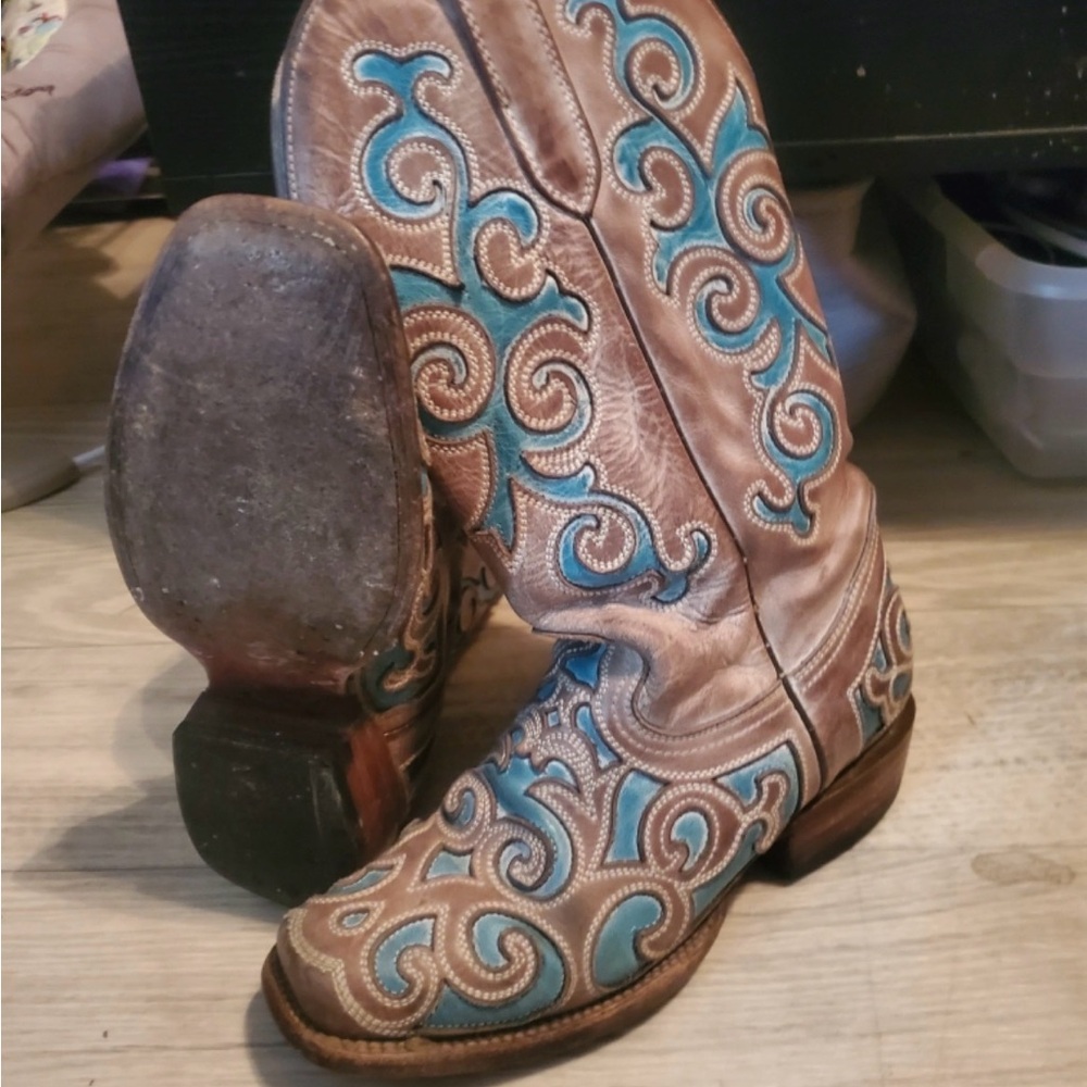 J.B. Dillon Brown and Teal Heeled Boots